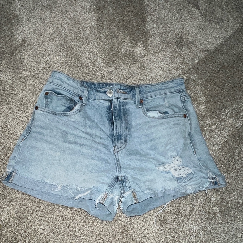 No Boundaries Light Blue Distressed Jean Shorts